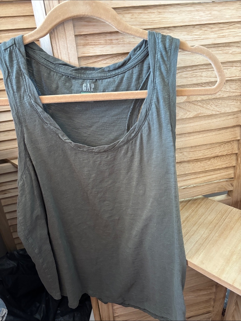 GAP Green Scoop Neck Tank Top Medium